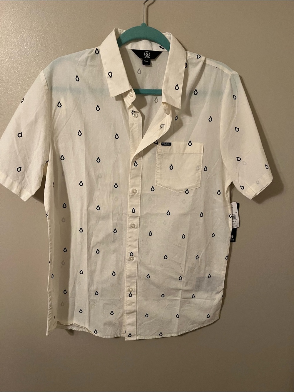Volcom button down shirt - Picture 1 of 4